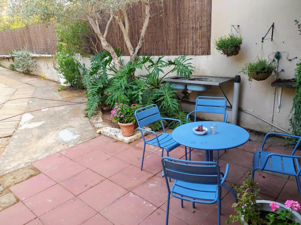 Lisa's Farm Place Rishon LeZion Exterior foto